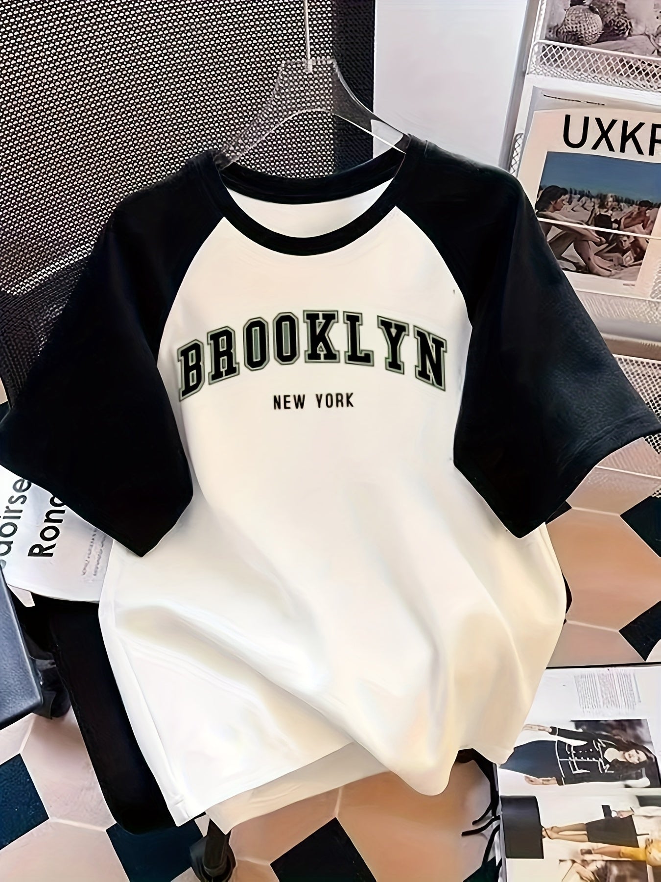 Brooklyn New York" Girls' Short Sleeve T-Shirt - Casual Summer 2025, Loose Fit with Raglan Sleeves, White & Black Color Block Top with Applique Detail, Polyester, Nonchic Style, Summer Top | Trendy Casualwear | Stylish Text D